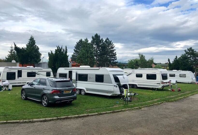 هتل & Restaurant Resort Barca    Campsite