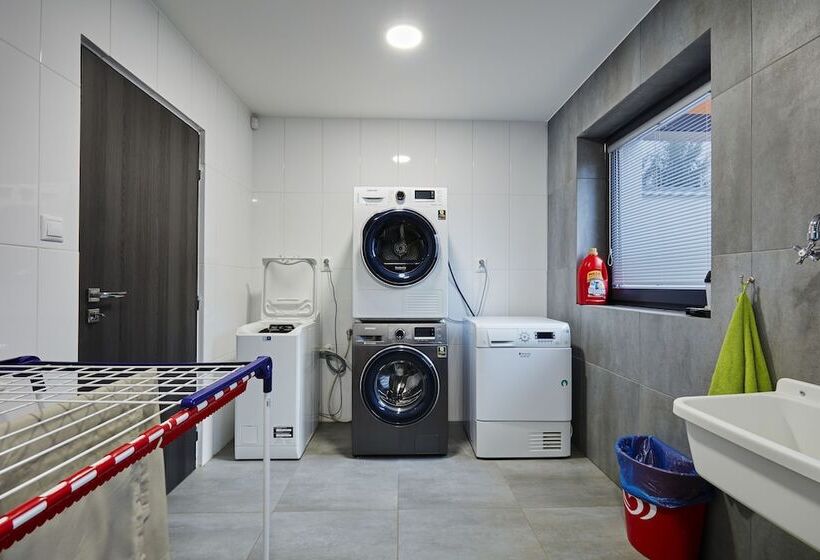 هتل & Restaurant Resort Barca    Campsite