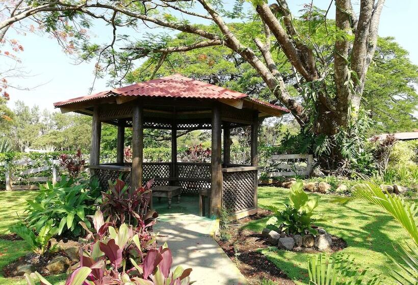 בית מלון כפרי Rincon De La Vieja Lodge