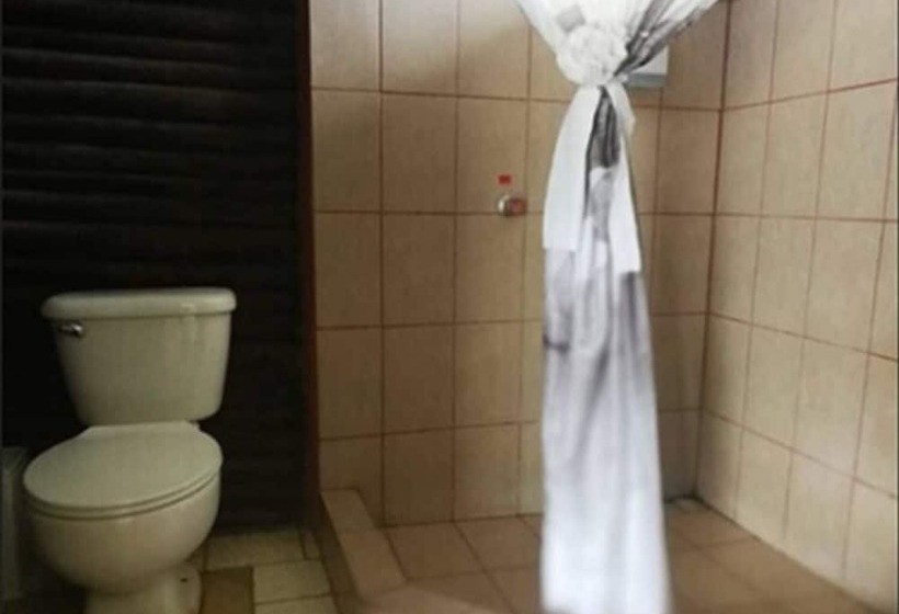 בית מלון כפרי Rincon De La Vieja Lodge