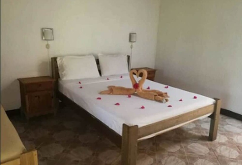 בית מלון כפרי Rincon De La Vieja Lodge