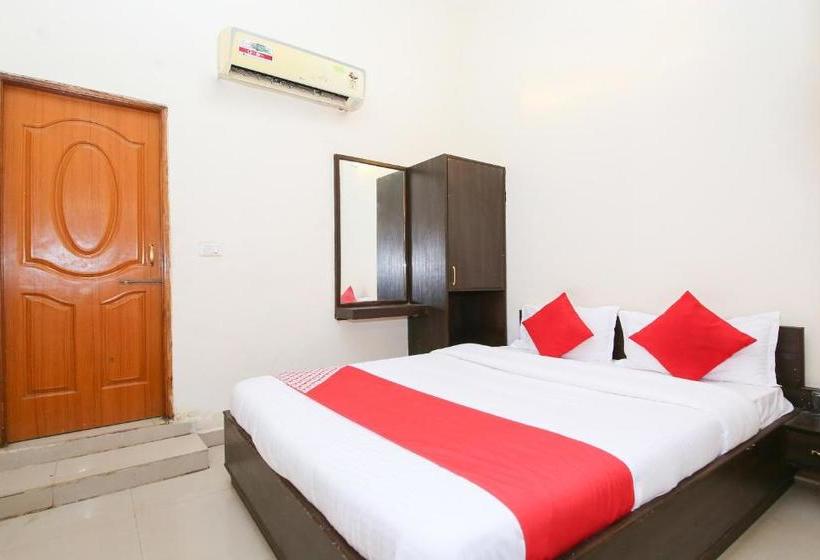 Отель Sports Club Of Jabalpur By Oyo Rooms