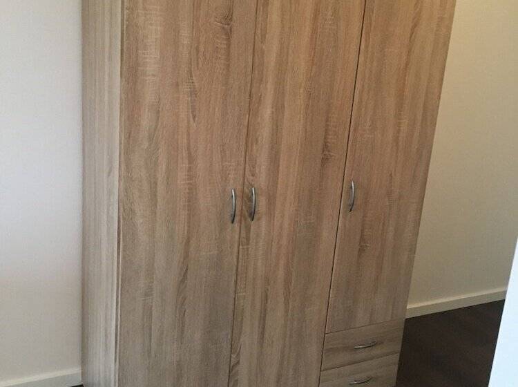 Stundenhotel Krieger