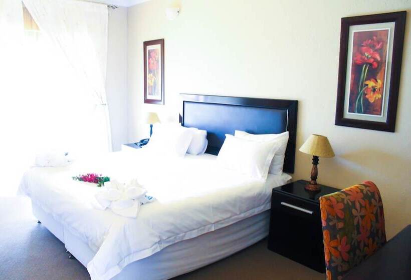 בית מלון כפרי Zororo Lodge