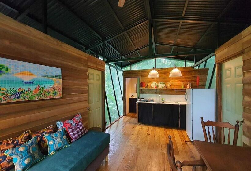 La Shamana Ecological, Concept In The Jungle