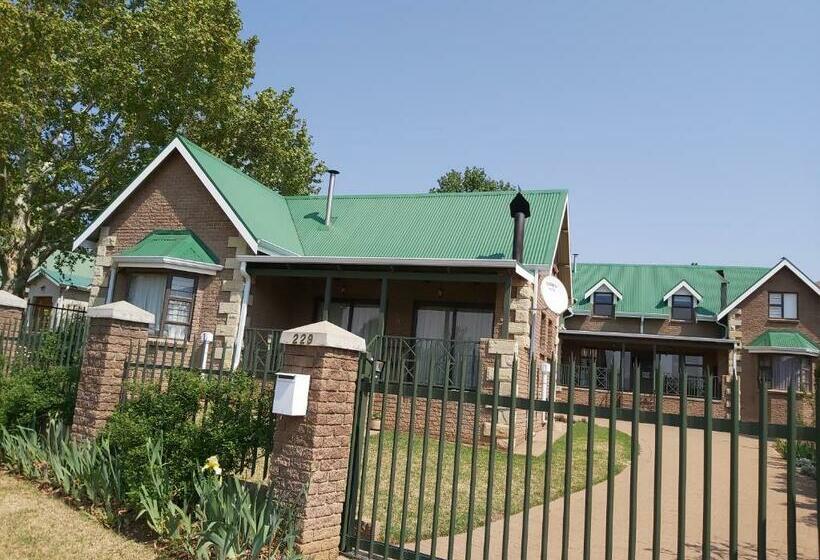 Clarens Mountain Sage Holiday House