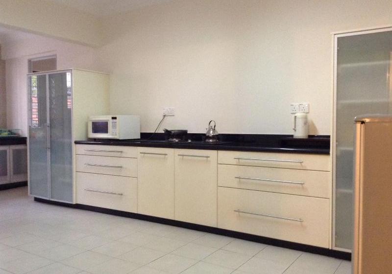 Пансион A&f Damansara Homestay