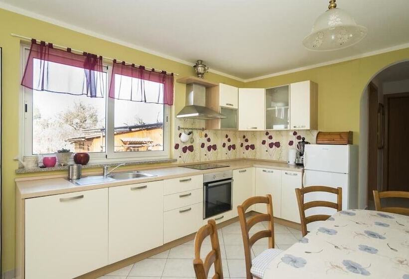 膳宿费 Apartments & Rooms Buoni Amici