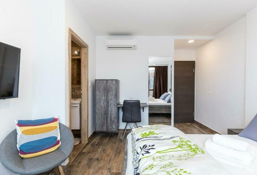 펜션 Apinelo Tower Rooms