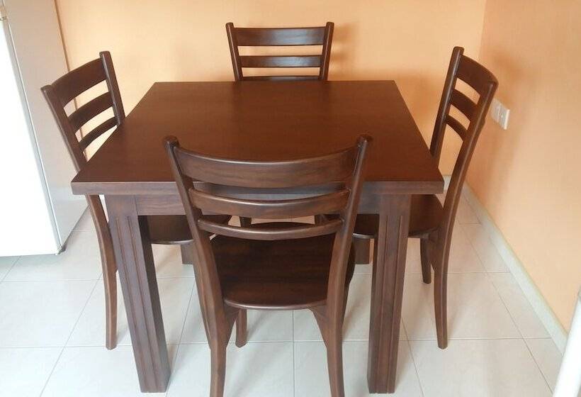 פנסיון Basilico Homestay