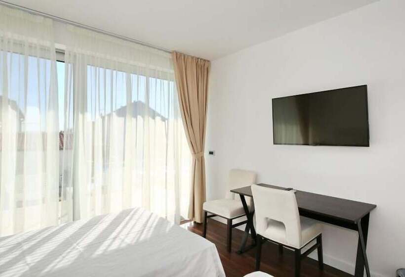 膳宿费 B&b Demar Residence & Dependance