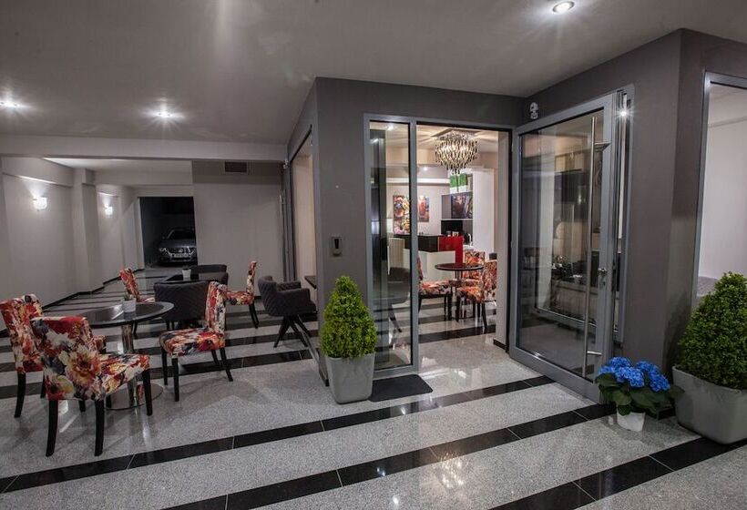 بنسيون Diamond City Living