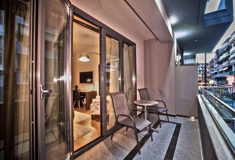 بنسيون Diamond City Living