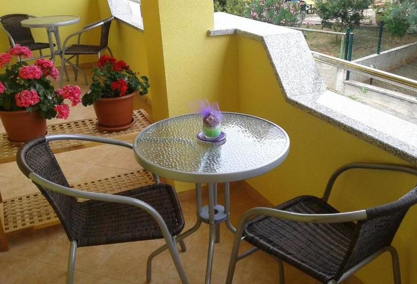 膳宿费 Guesthouse Mia