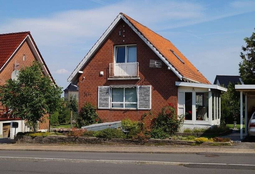 بنسيون Kongebrogade 77