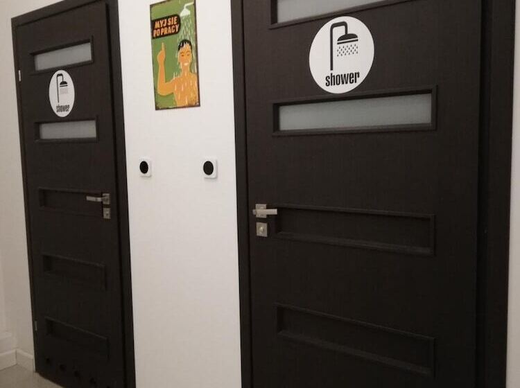 膳宿费 Sport Hostel Chodakowska Warszawa