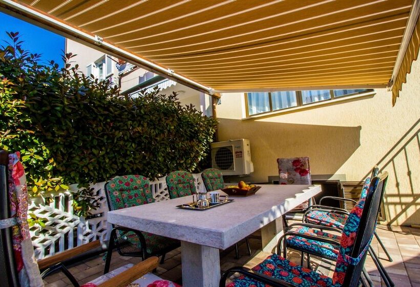 膳宿费 Villa Allegria