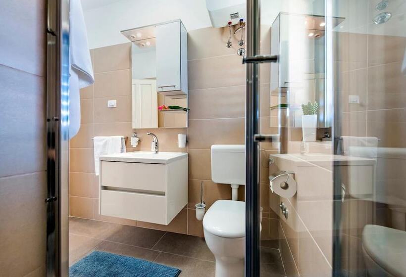 膳宿费 Villa Allegria