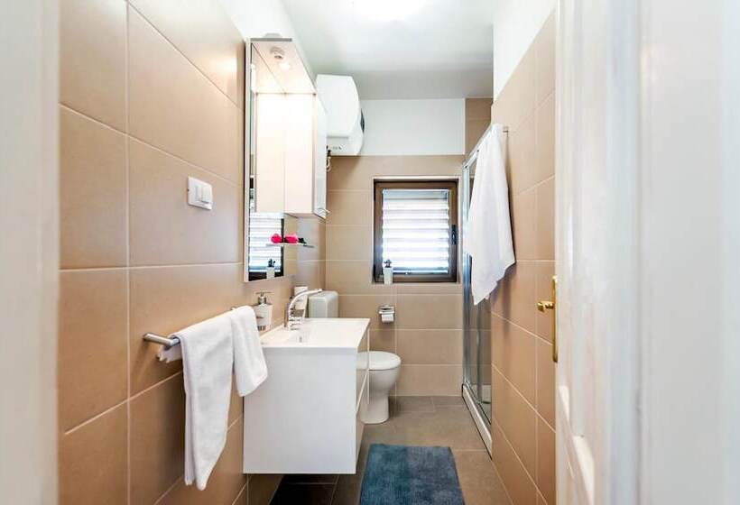 膳宿费 Villa Allegria