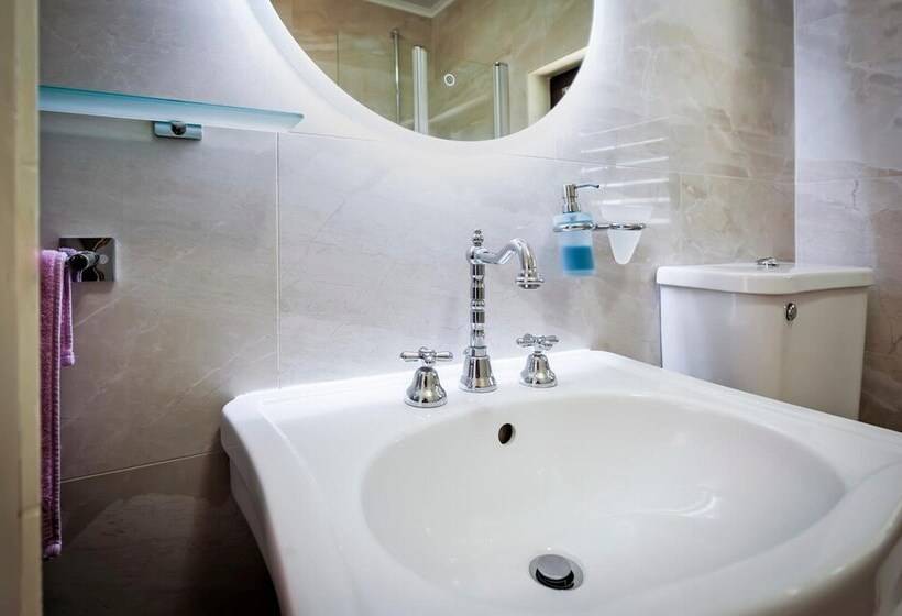 膳宿费 Villa Allegria