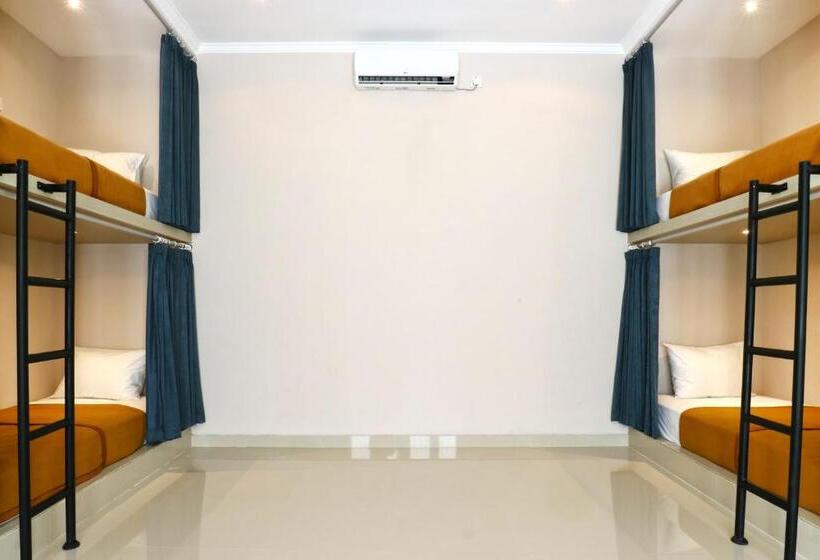 Taste Of Bali Hostel