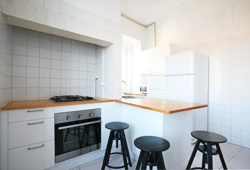 هاستل Friendly Hills Bairro Alto