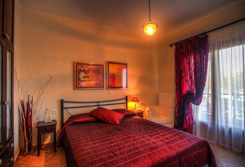 Anna Karra Studios & Apartments