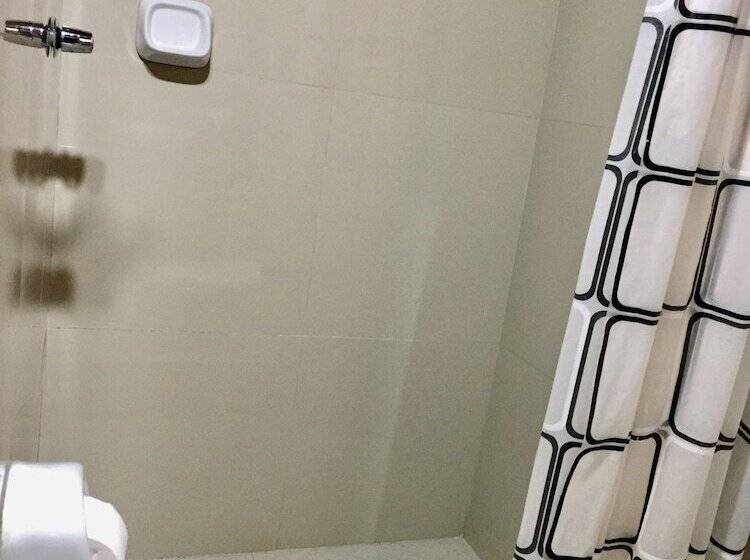 민박 Casa Blanca Lodge