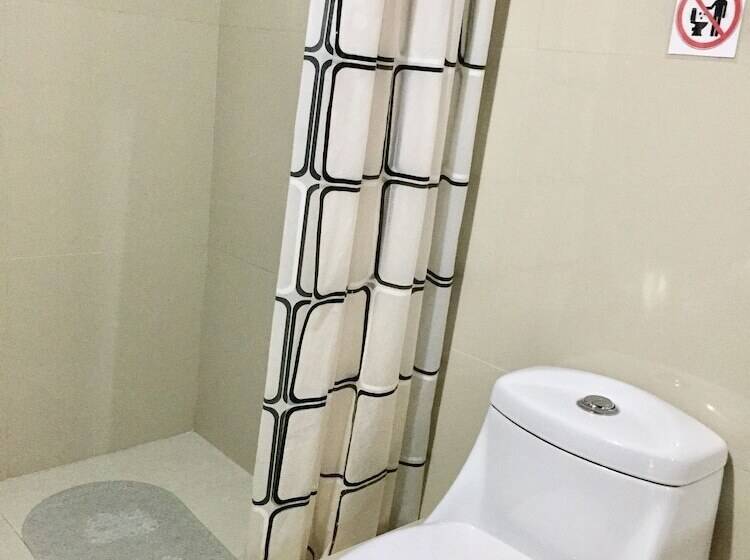 민박 Casa Blanca Lodge