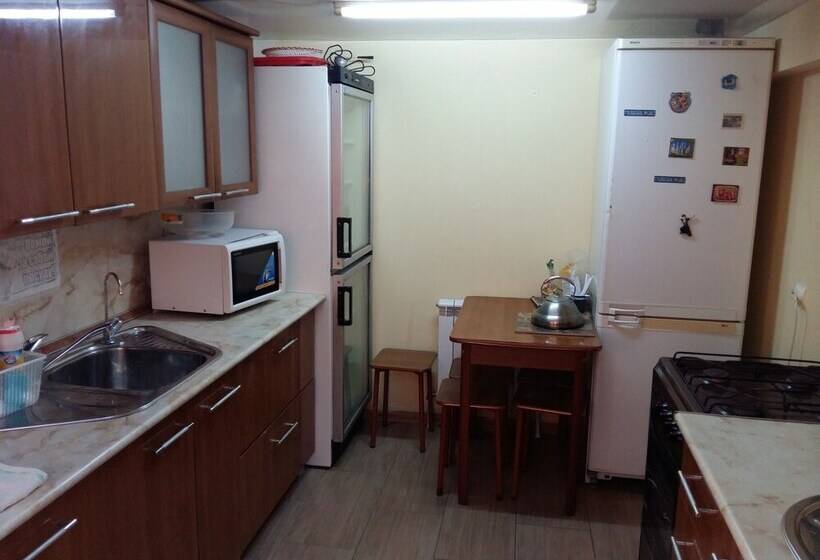 تختخواب و صبحانه Mini Hotel Mango