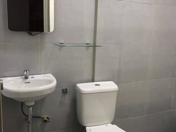 تختخواب و صبحانه Prim Travellers Inn