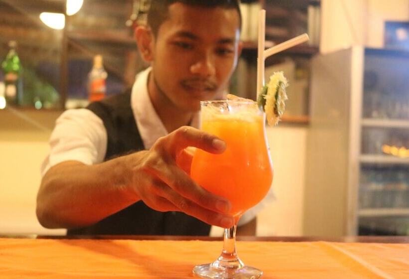 住宿加早餐  Taman Unique