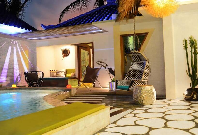 تختخواب و صبحانه The White Key Luxury Villas