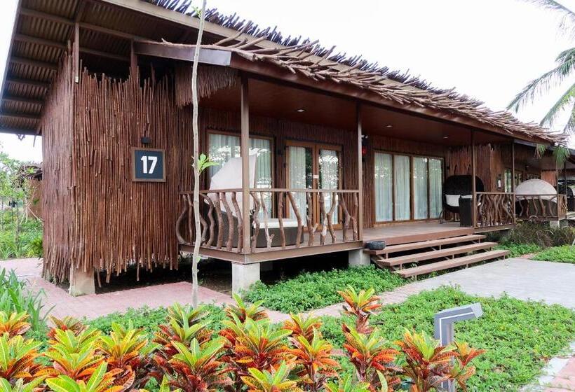 בית מלון כפרי Crusoe Cabins Casobe