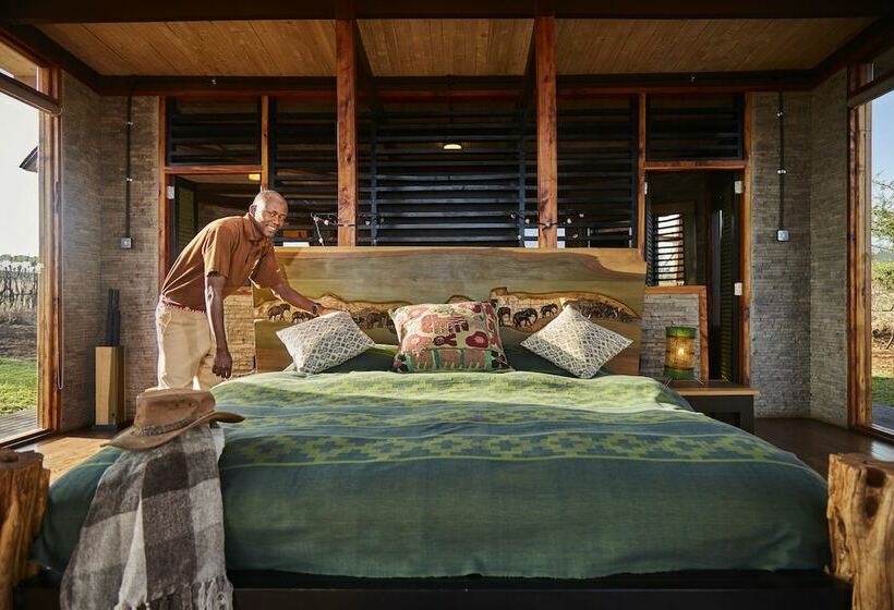 Отель H12 Elephant Gorge Camp