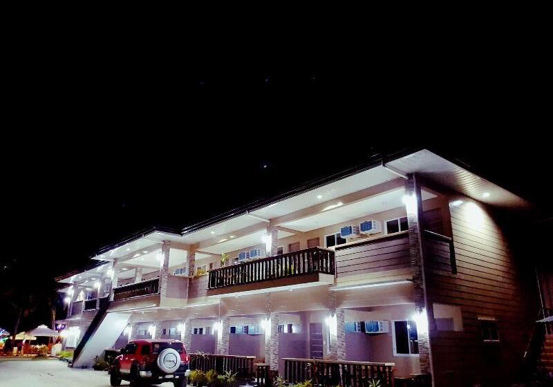 هتل Jelly's Haven Resort