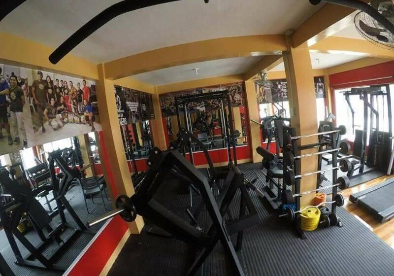 هتل Jelly's Haven Resort