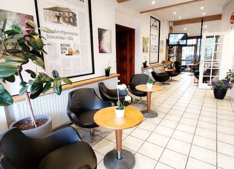 בית מלון כפרי Lillevang