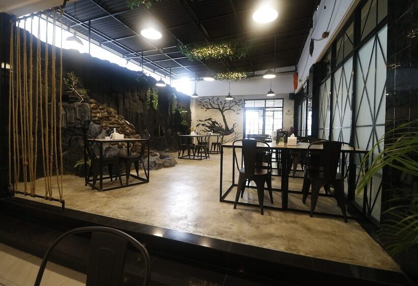 酒店 Reddoorz Plus @ Jalan Raden Intan Lampung