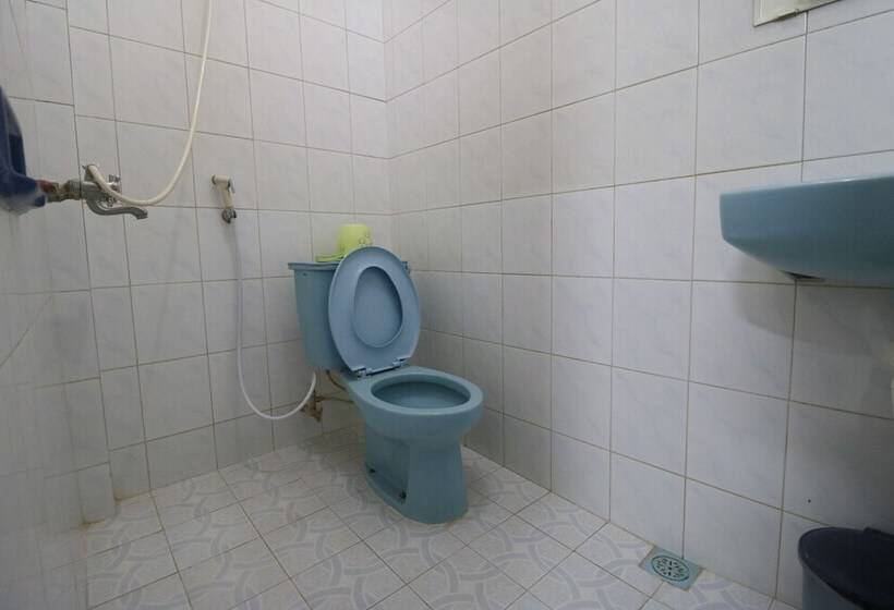 酒店 Reddoorz Plus @ Jalan Raden Intan Lampung