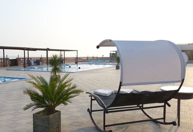 هتل Roshan Resort