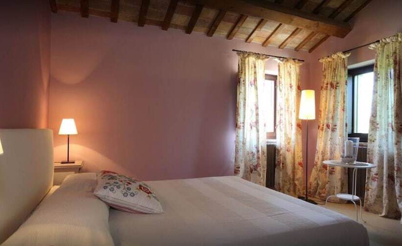 בית מלון כפרי Agriturismo Segnavento   Zaccagnini