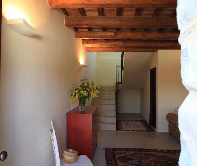 فندق ريفى Agriturismo Segnavento   Zaccagnini