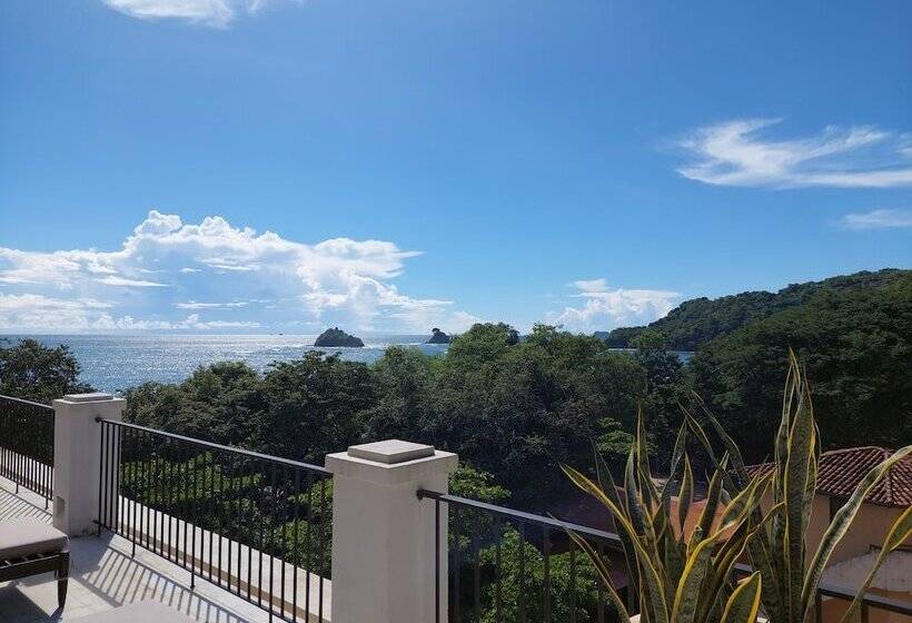 Santarena Hotel At Las Catalinas