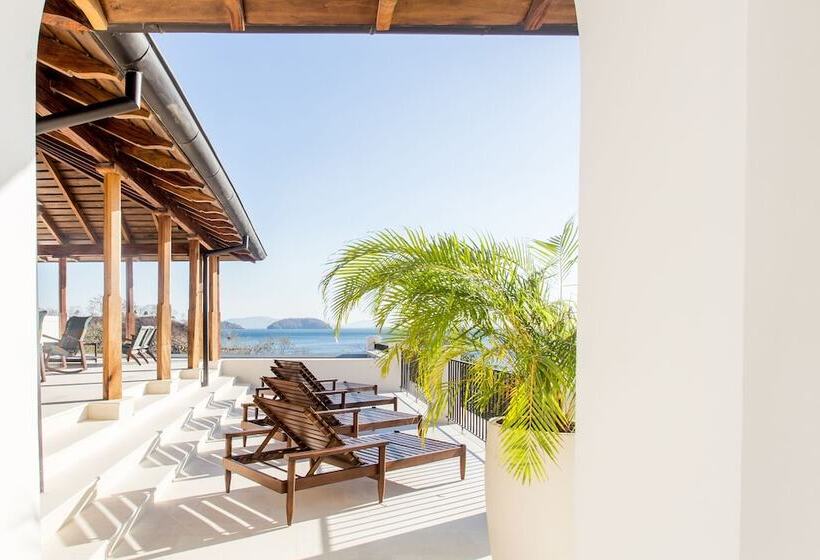 Santarena Hotel At Las Catalinas