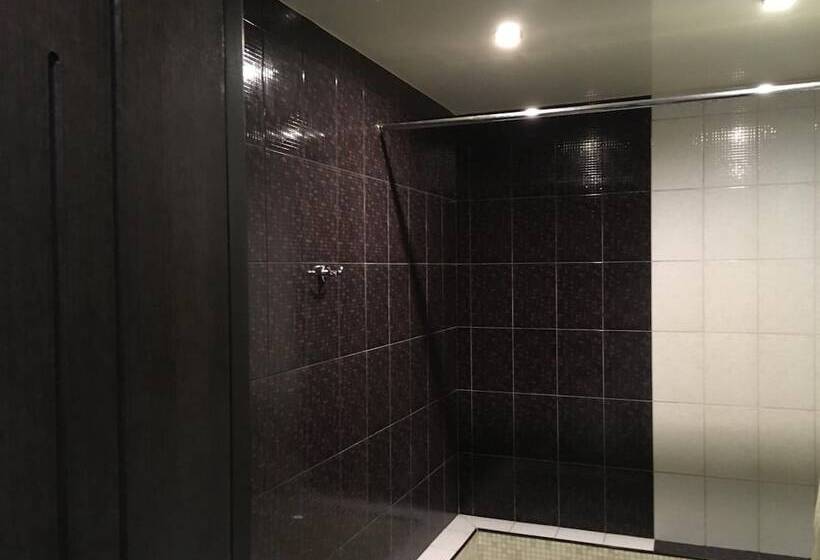 בית מלון כפרי Siesta Mini