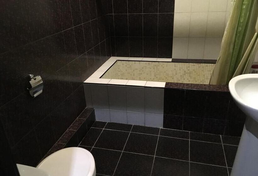 בית מלון כפרי Siesta Mini