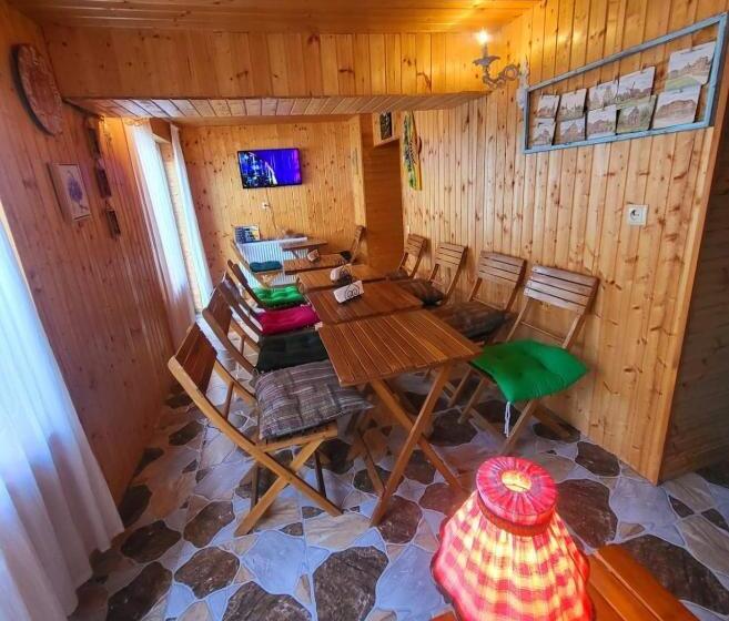 هتل Sighnaghi Art