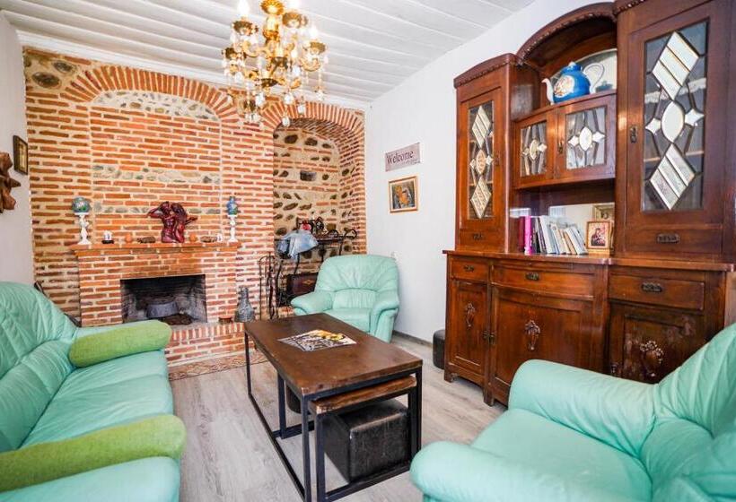 هتل Sighnaghi Art