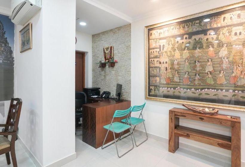 هتل Treebo Trend Madras Inn